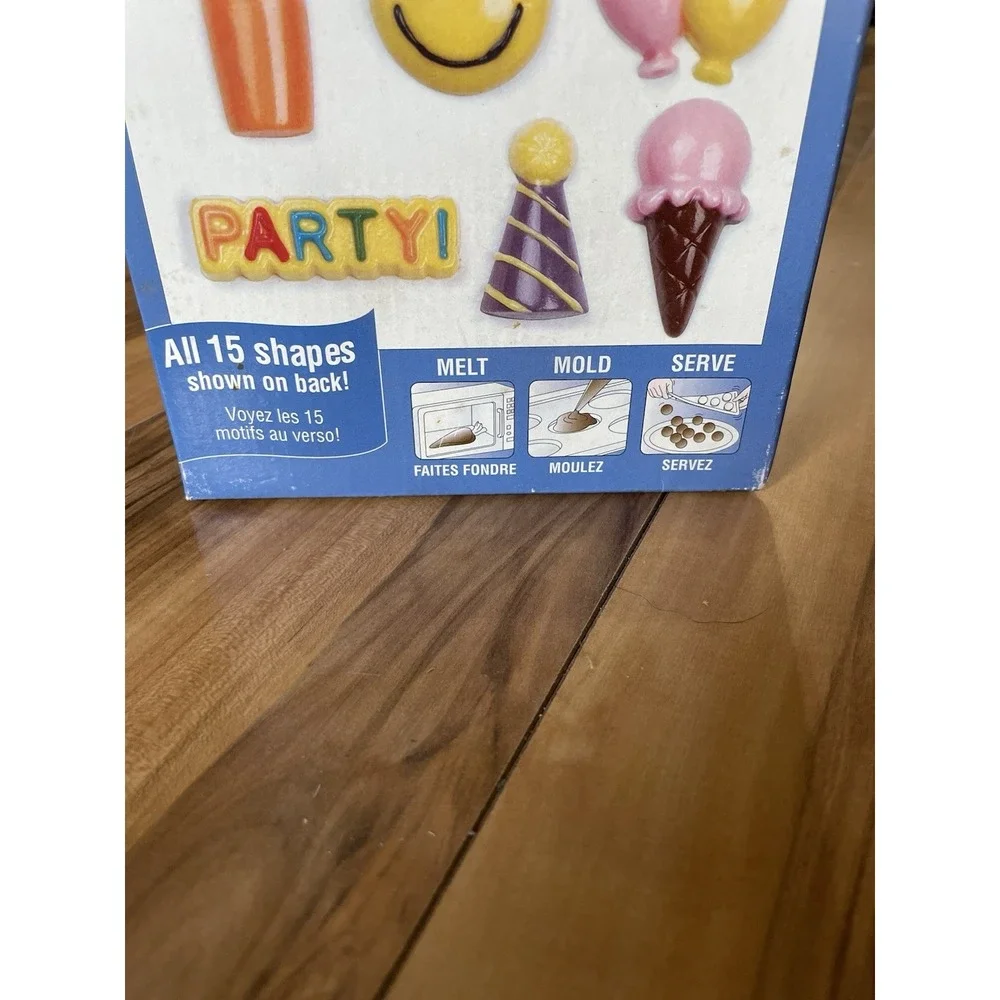 Wilton Celebration Shapes Candy etc Mold‎